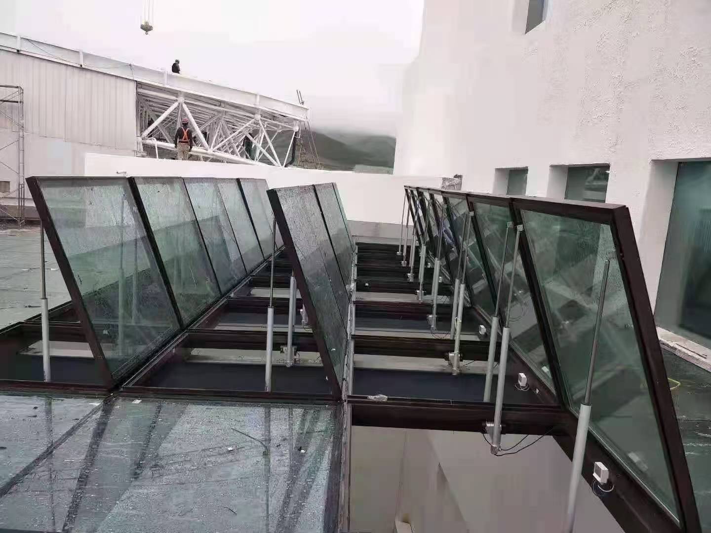 一字型通風天窗